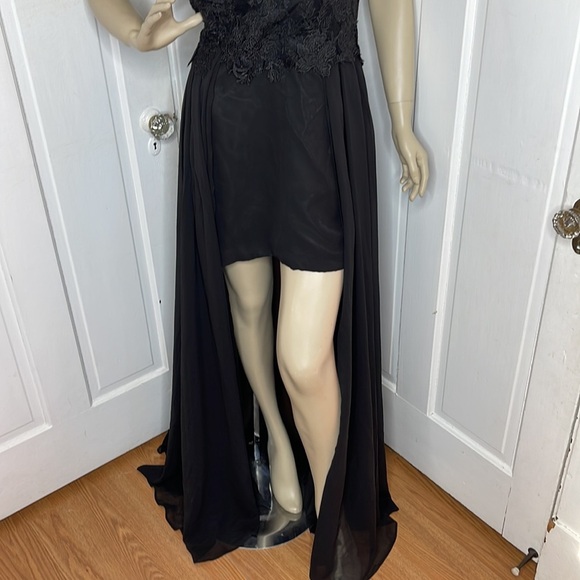 PlanoBridal•Halter Neckline•Black, Hi-Lo Dress - Picture 3 of 11